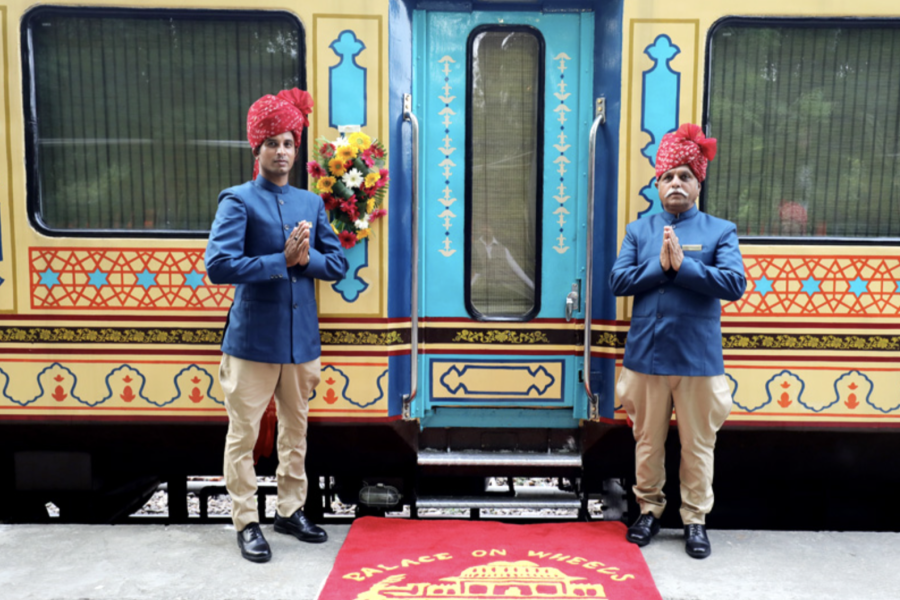 The Palace on Wheels – The Most Luxurious Train